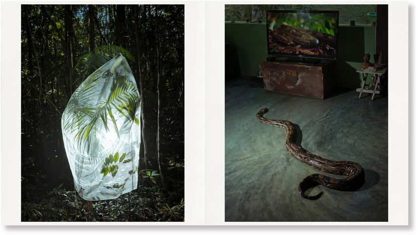 BOA NOITE POVO<br />Cristina de Middel + Bruno Morais