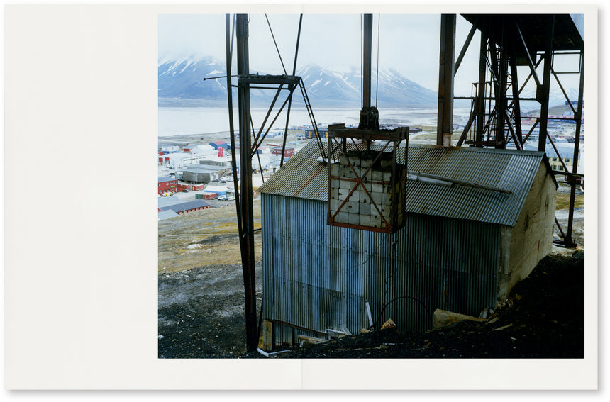 Svalbard<br />Naoki Ishikawa<br />(石川直樹)