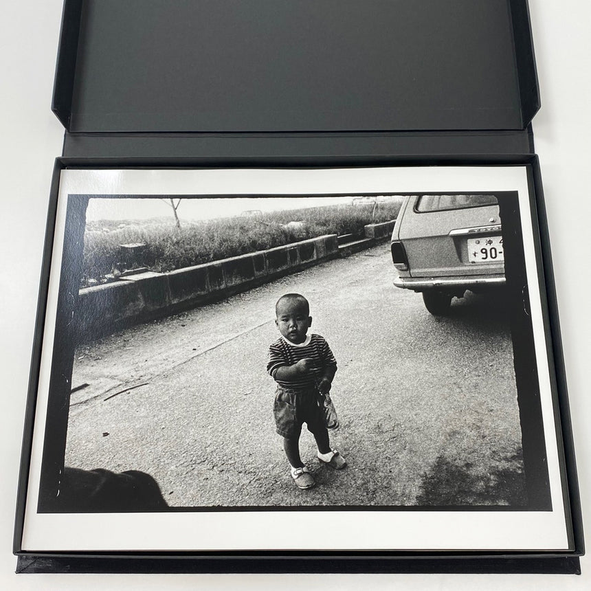 OKINAWA 沖縄<br />Portfolio Box Set<br />Daido Moriyama<br />(森山大道)