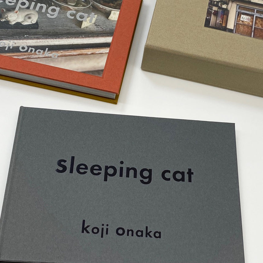 sleeping cat<br />Special Edition<br />Koji Onaka<br />(尾仲浩二)