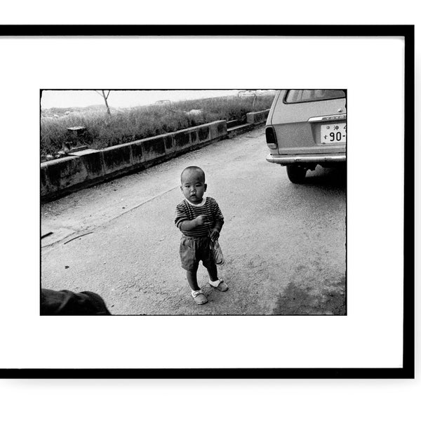森山大道 写大 写真展「衝撃的、たわむれ」小冊子 daido moriyama 写真展PICK UP】森山大道氏の初期作品からなる展覧会「衝撃的